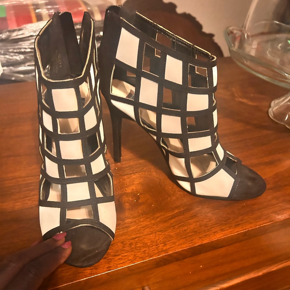 Women’s size 7